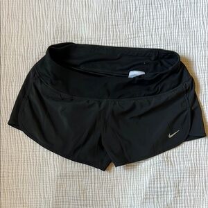 Nike Low-Rise Black Running Shorts Lightweight Moisture-Wicking with Liner